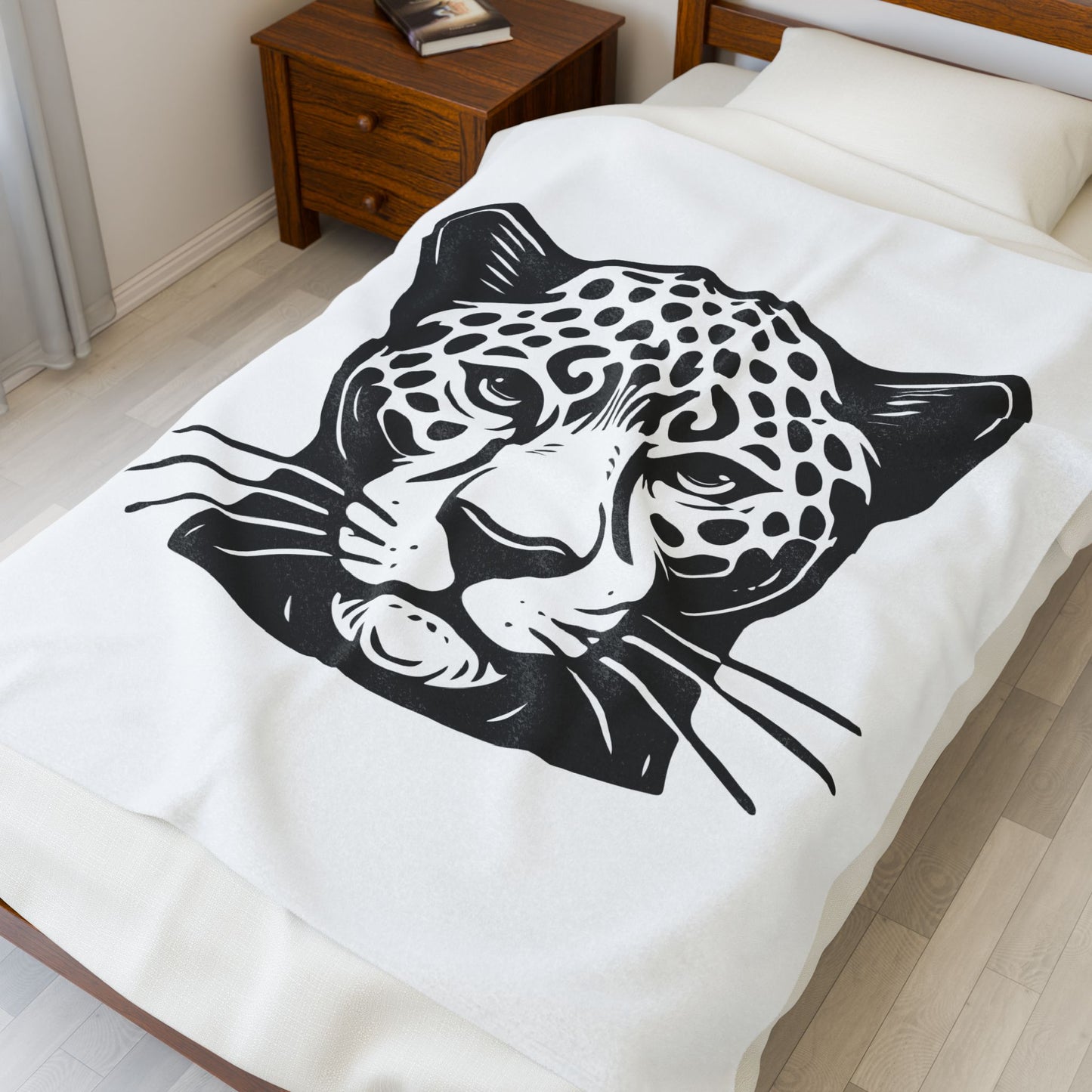 The Untamed Throw | USA